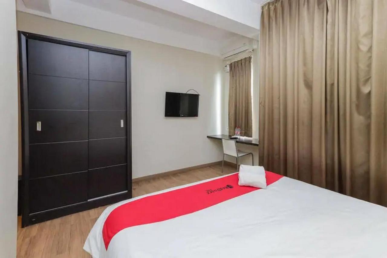 Reddoorz Plus At Riverside Malang Dış mekan fotoğraf